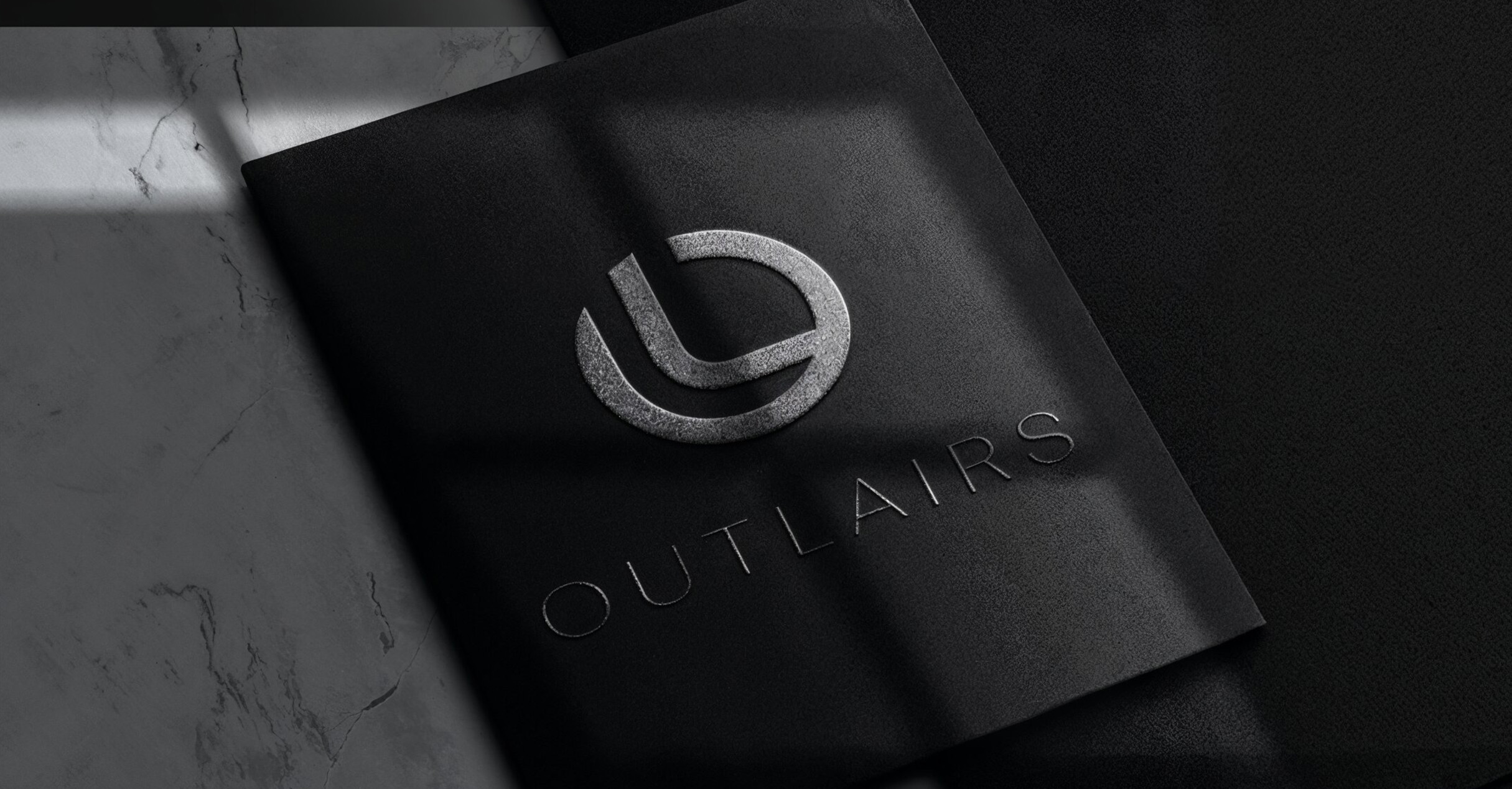 Outlairs Header